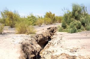 ضرورت مقابله جدی با فرونشست زمین